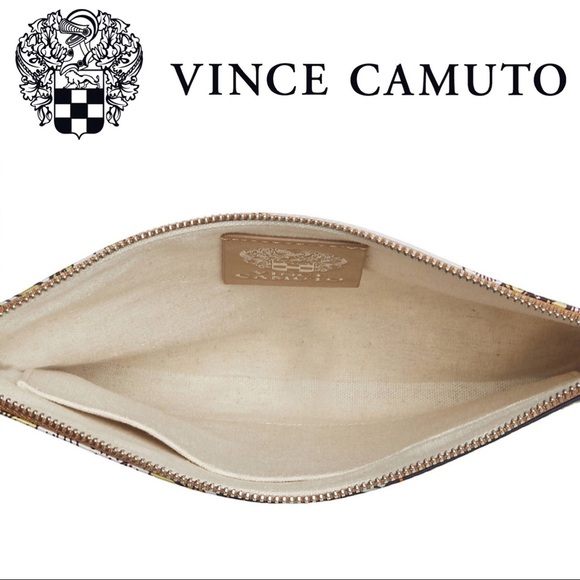 Vince camuto sosia clutch hotsell